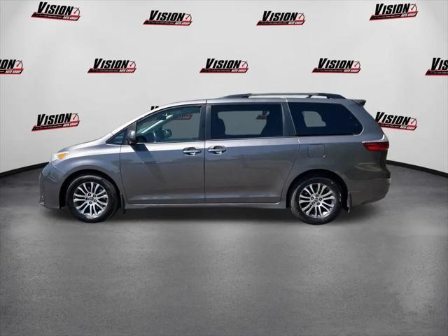 2019 Toyota Sienna XLE 8 Passenger