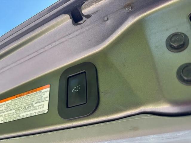 2019 Toyota Sienna XLE 8 Passenger