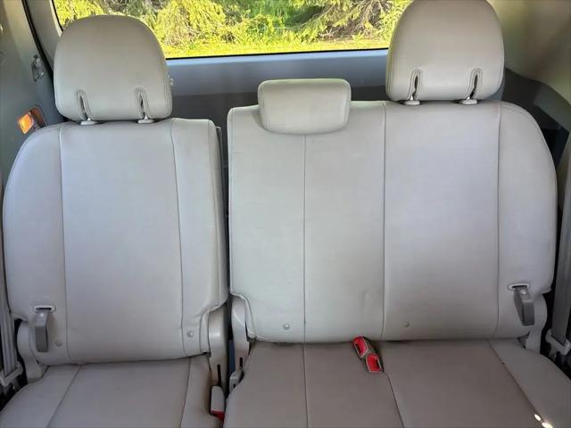 2019 Toyota Sienna XLE 8 Passenger