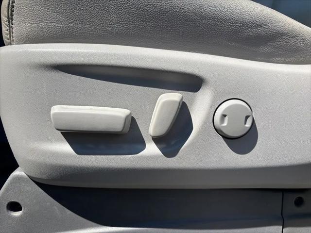 2019 Toyota Sienna XLE 8 Passenger