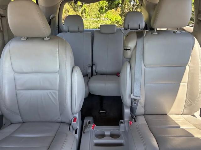2019 Toyota Sienna XLE 8 Passenger