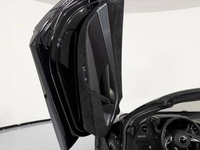 2024 McLaren 750S Spider