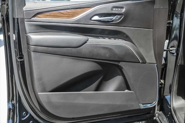 2024 Cadillac Escalade ESV 4WD Sport Platinum
