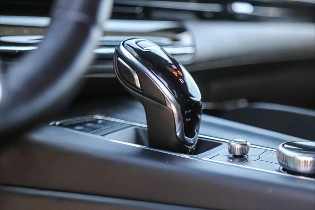 2024 Cadillac Escalade ESV 4WD Sport Platinum