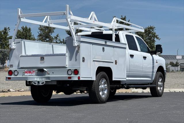 2026 RAM 3500 Chassis RAM 3500 TRADESMAN CREW CAB CHASSIS 4X4 60 CA