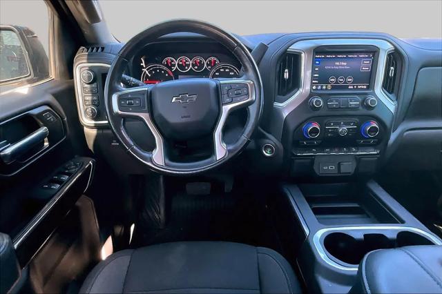 2022 Chevrolet Silverado 1500 4WD Crew Cab Short Bed RST