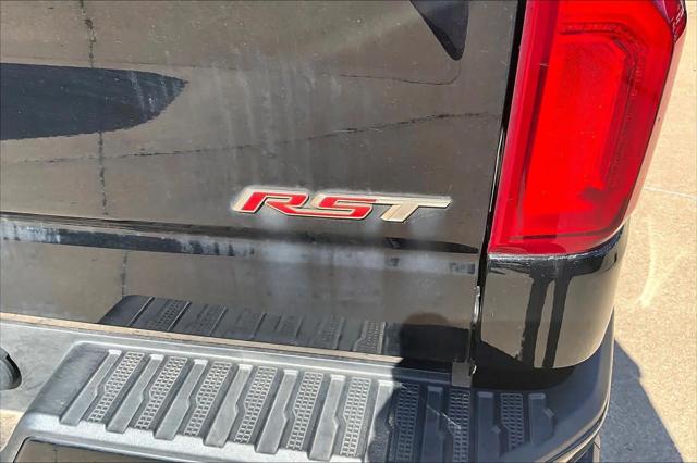 2022 Chevrolet Silverado 1500 4WD Crew Cab Short Bed RST