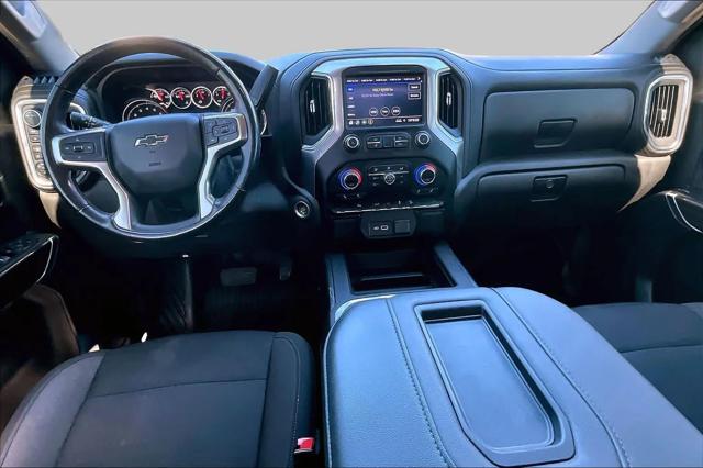 2022 Chevrolet Silverado 1500 4WD Crew Cab Short Bed RST