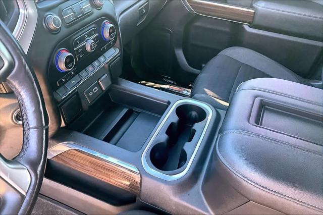 2022 Chevrolet Silverado 1500 4WD Crew Cab Short Bed RST