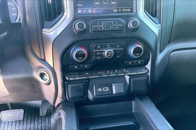 2022 Chevrolet Silverado 1500 4WD Crew Cab Short Bed RST