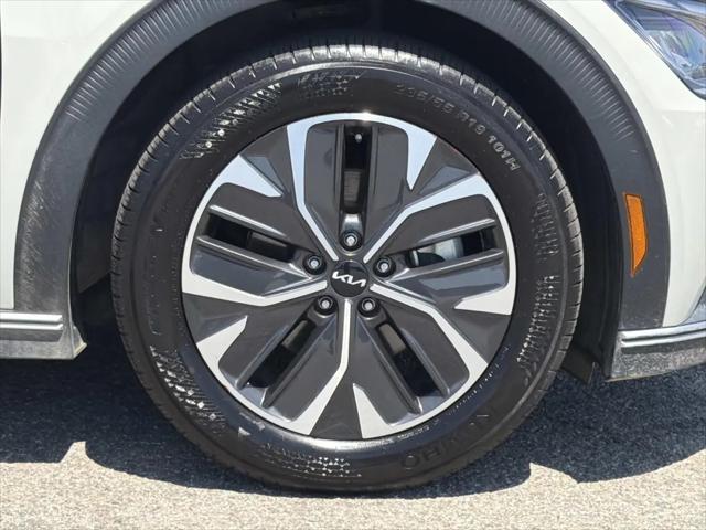 2024 Kia EV6 Light Long Range