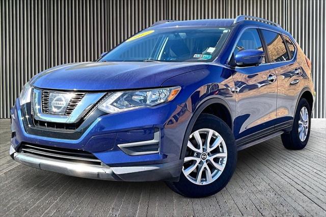 2017 Nissan Rogue SV 2017 Nissan Rogue SV