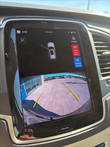 2023 Volvo XC90 B5 Core