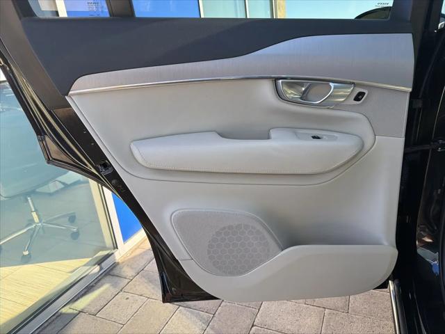 2023 Volvo XC90 B5 Core