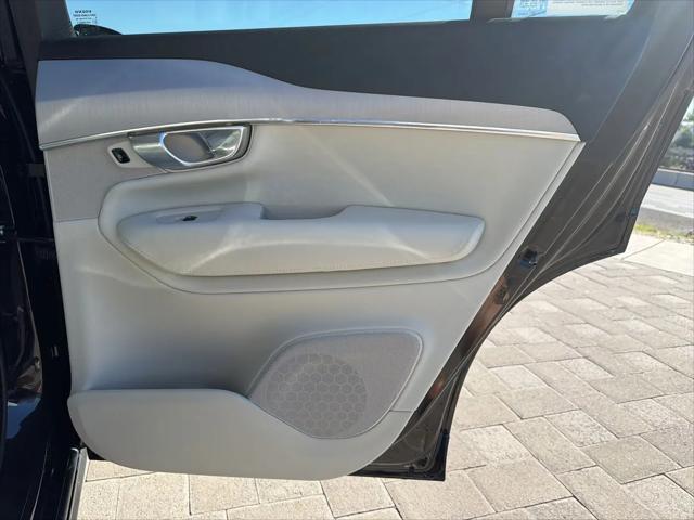 2023 Volvo XC90 B5 Core