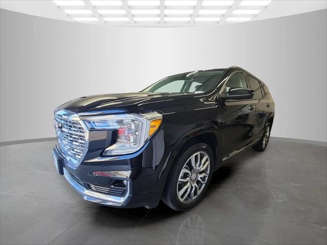 2023 GMC Terrain AWD Denali