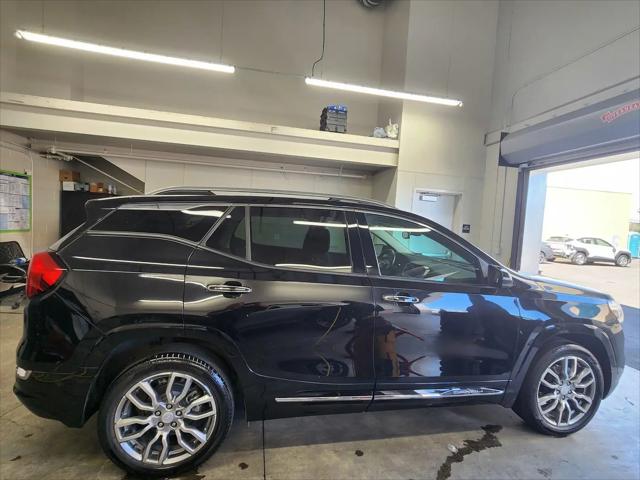 2023 GMC Terrain AWD Denali
