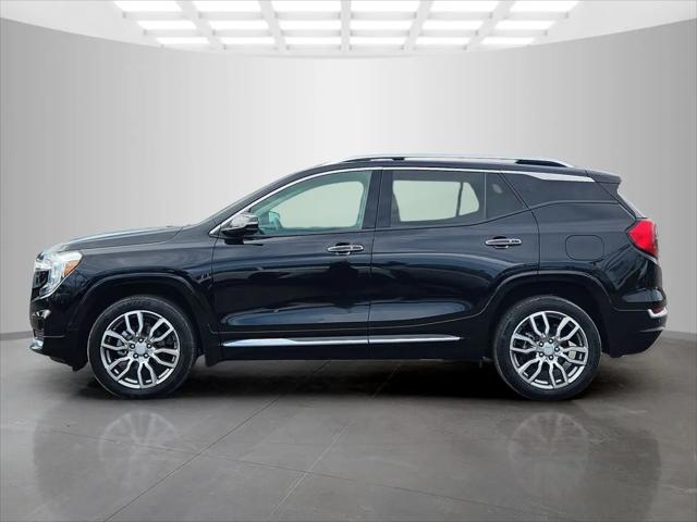 2023 GMC Terrain AWD Denali