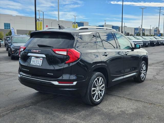 2023 GMC Terrain AWD Denali