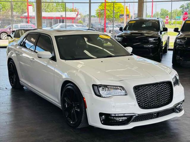 2023 Chrysler 300 300C for sale in Detroit, MI