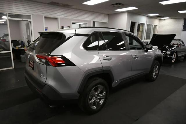 2024 Toyota RAV4 Hybrid LE