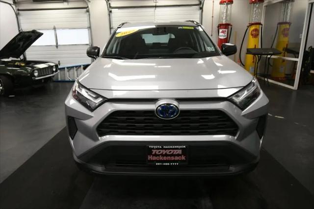 2024 Toyota RAV4 Hybrid LE