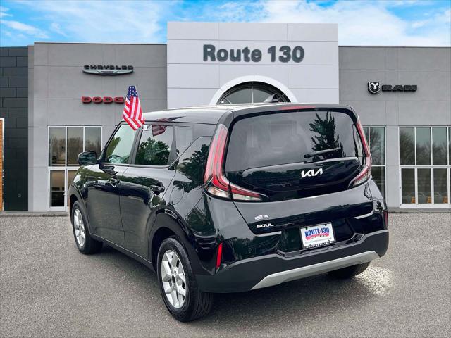 2025 Kia Soul LX 2025 Kia Soul LX