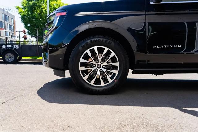 2025 Ford Expedition Platinum MAX
