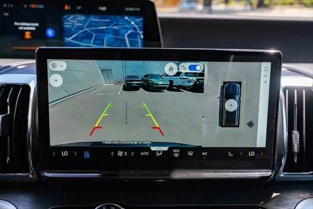 2025 Ford Expedition Platinum MAX