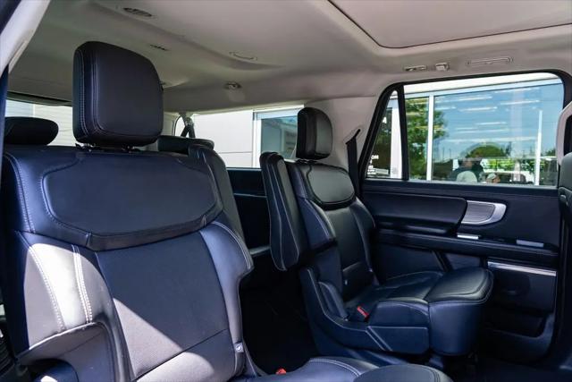 2025 Ford Expedition Platinum MAX