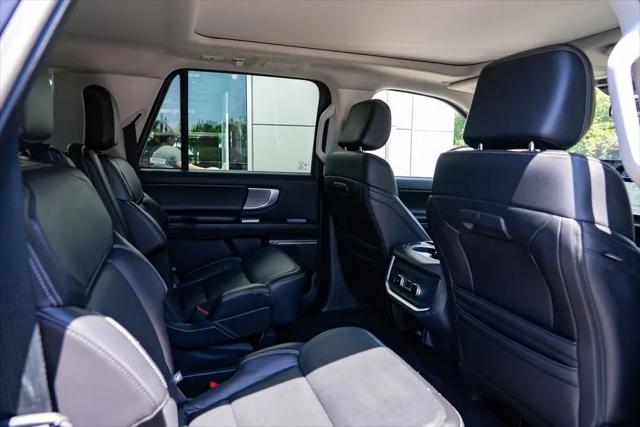 2025 Ford Expedition Platinum MAX