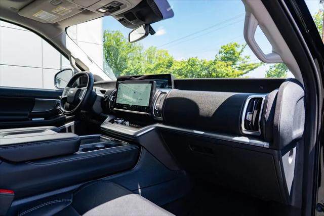 2025 Ford Expedition Platinum MAX