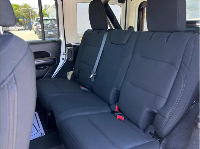2021 Jeep Wrangler Willys 4x4