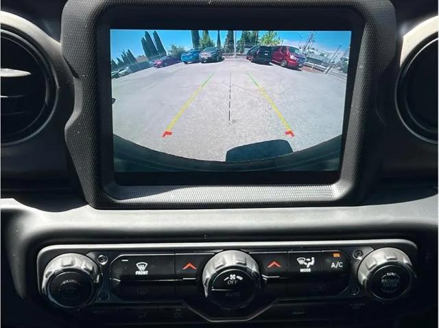 2021 Jeep Wrangler Willys 4x4
