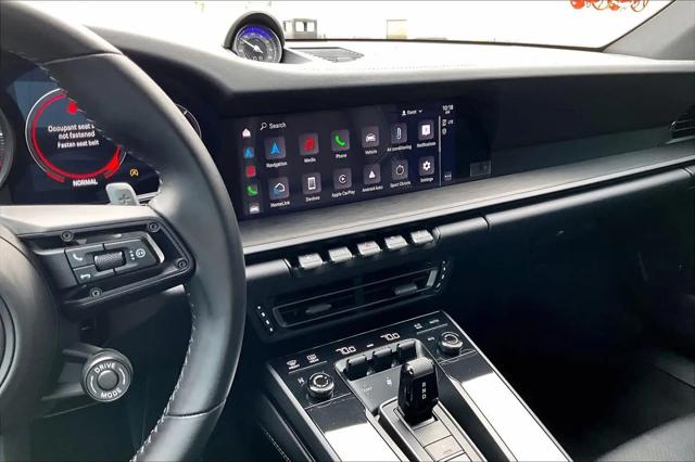 2024 Porsche 911 Carrera GTS