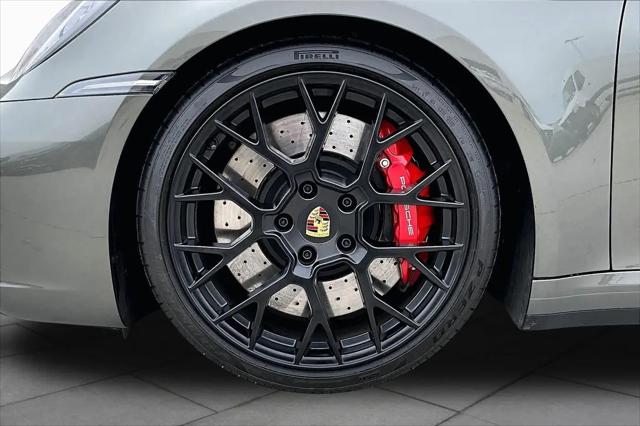 2024 Porsche 911 Carrera GTS
