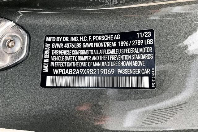 2024 Porsche 911 Carrera GTS