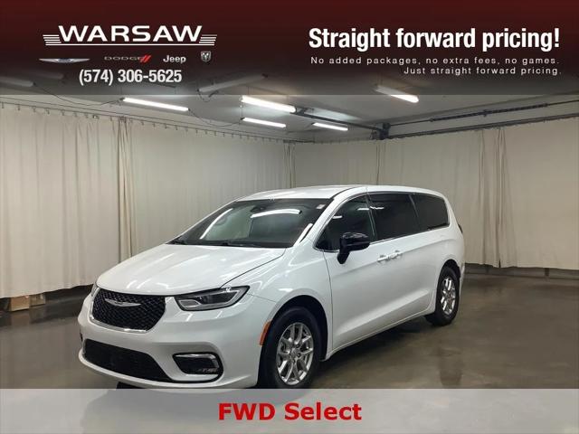 2025 Chrysler Pacifica Select for sale in Warsaw, IN