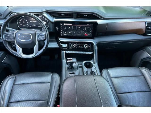 2023 GMC Sierra 1500 4WD Crew Cab Short Box Denali