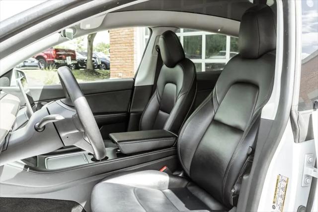 2022 Tesla Model Y Long Range Dual Motor All-Wheel Drive