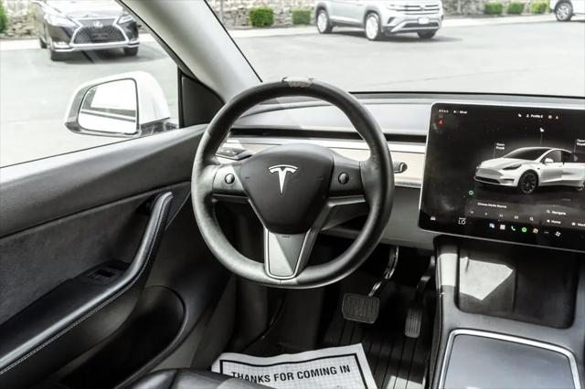 2022 Tesla Model Y Long Range Dual Motor All-Wheel Drive