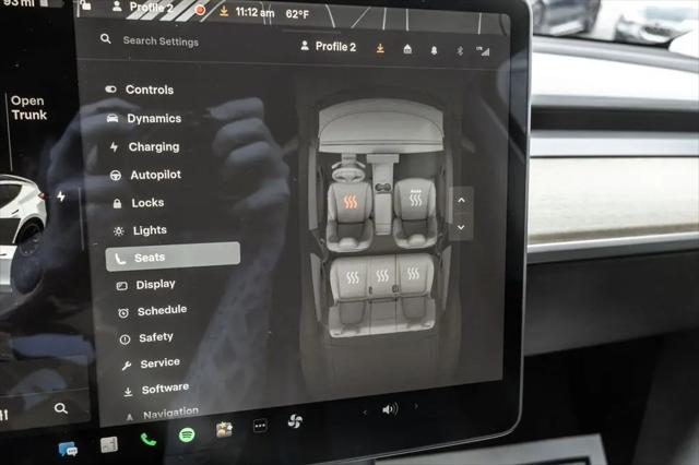 2022 Tesla Model Y Long Range Dual Motor All-Wheel Drive