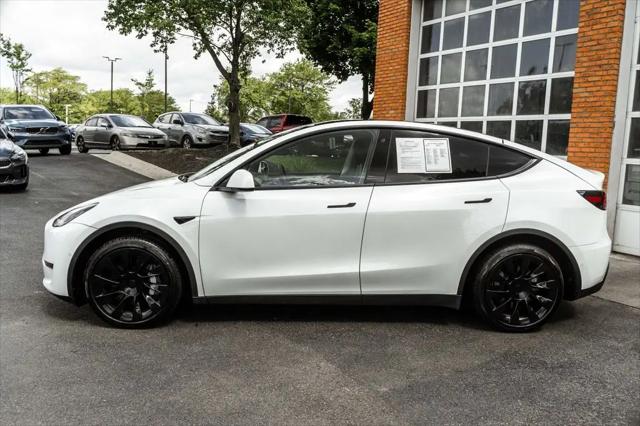 2022 Tesla Model Y Long Range Dual Motor All-Wheel Drive