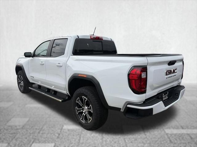 2024 GMC Canyon 4WD AT4