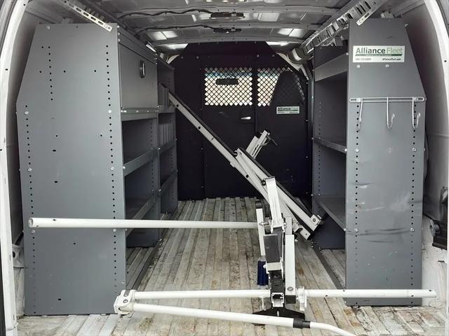 2023 GMC Savana Cargo RWD 3500 Extended Wheelbase Work Van