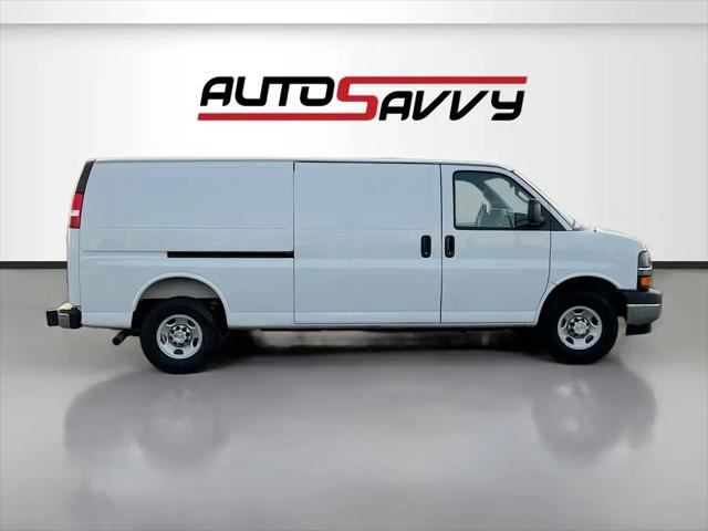 2025 Chevrolet Express Cargo Van RWD 2500 Extended Wheelbase WT
