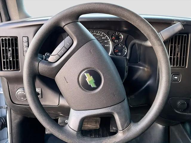 2025 Chevrolet Express Cargo Van RWD 2500 Extended Wheelbase WT