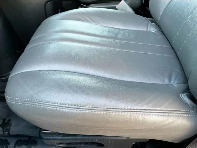 2025 Chevrolet Express Cargo Van RWD 2500 Extended Wheelbase WT