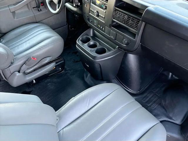 2025 Chevrolet Express Cargo Van RWD 2500 Extended Wheelbase WT