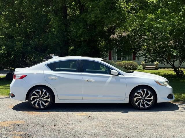 2016 Acura ILX Premium/A-Spec Package